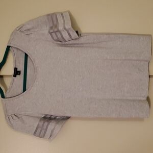 Ann Taylor Factory Gray Tee Size Small